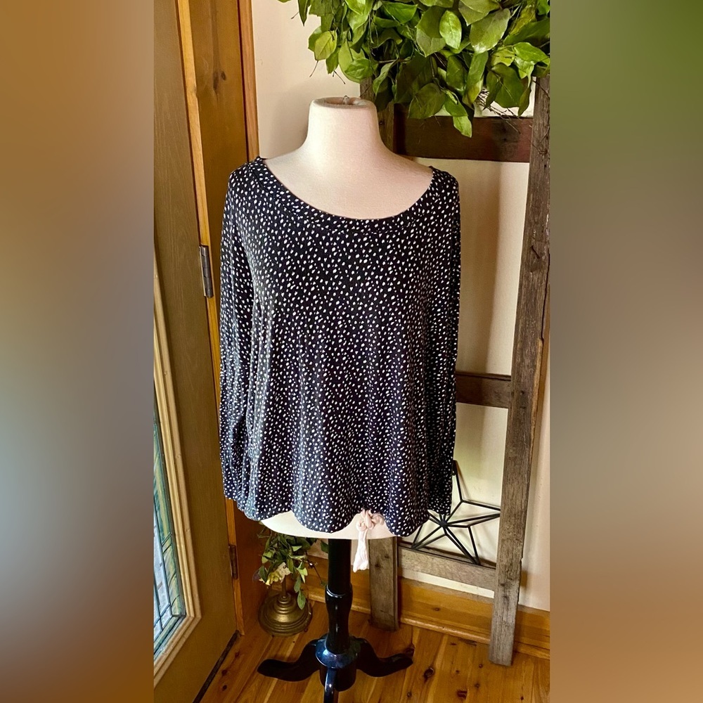 💥Eberjey Black & White Waist Tie Slouchy Top💥